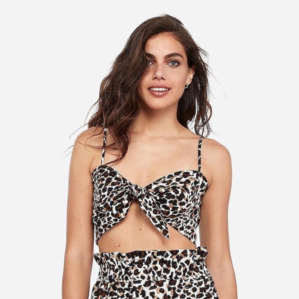 Brand New.Express x Rocky Barnes Leopard Print Linen-Blend Tie Front Cropped Top